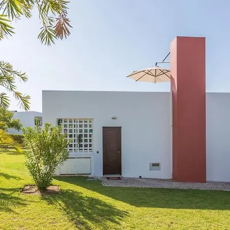 Semesterbostad Crastos Pool & House Porches (Algarve)